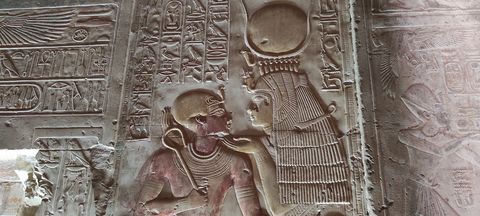 Abydos Seti I tempel lieflijk gebaar Isis