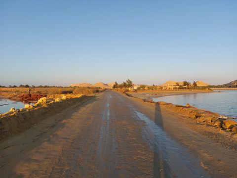 Onderweg naar de Siwa oase | Rondreis Siwa met Alexandrië | Kingfisher Tours Egypte